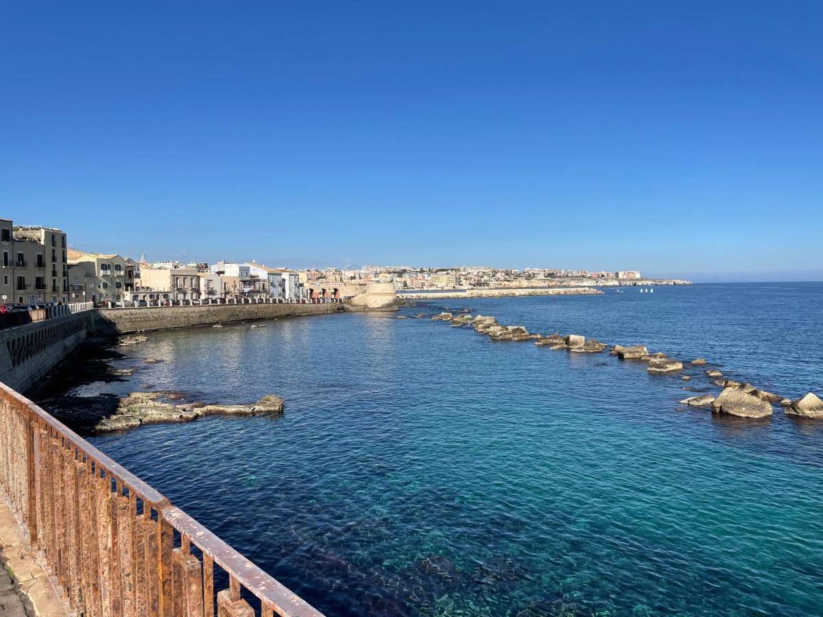 דירות סירקוזה Oikia Sea מראה חיצוני תמונה